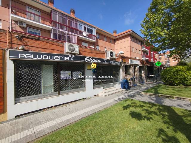 Local comercial en Venta en Maestro Tarrega en Tormes - La Vega