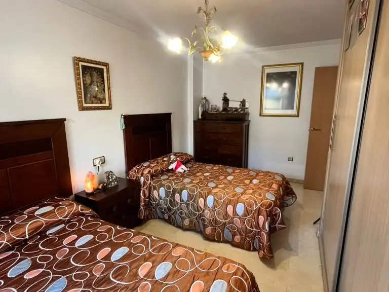 Chalet con jardín en venta en Constitució 6, imagen 13