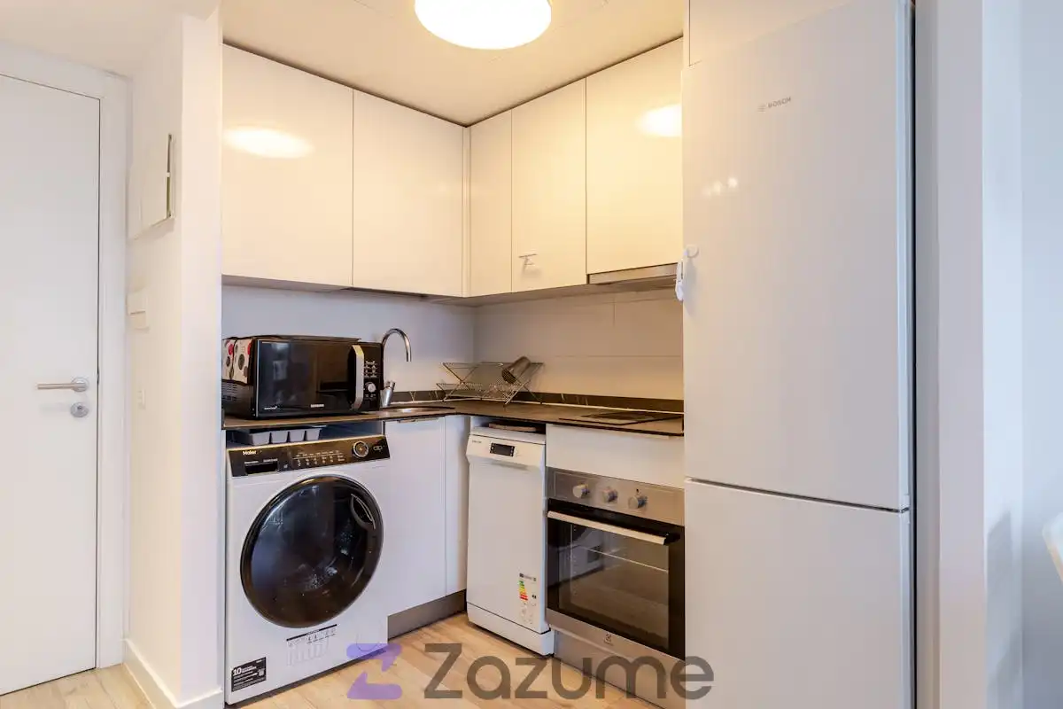 Küche von Wohnung zur Miete in Madrid mit Klimaanlage, Privatgarten und Schwimmbad