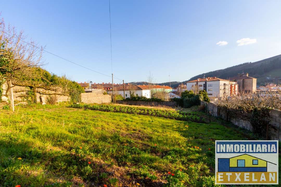 Country house for sale in Elgeta  with Balcony