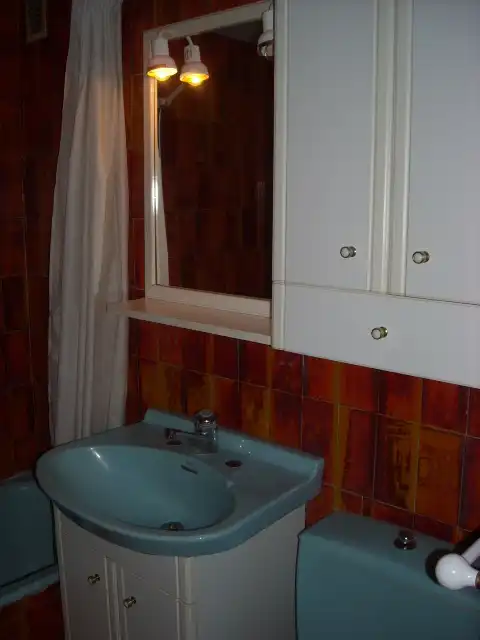Bathroom of Flat for rent in Zaragoza  with Heating, Parquet flooring and Furnished