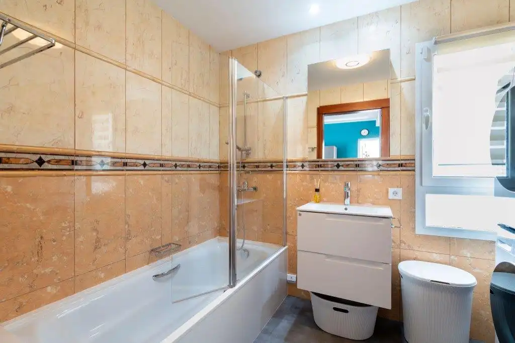 Baño de Apartamento en venta en Mogán con Aire acondicionado, Parquet y Terraza