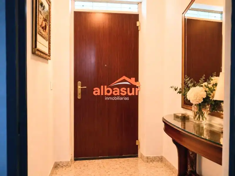 Haus oder Chalet zum Verkauf in Córdoba mit Terrasse und Abstellraum