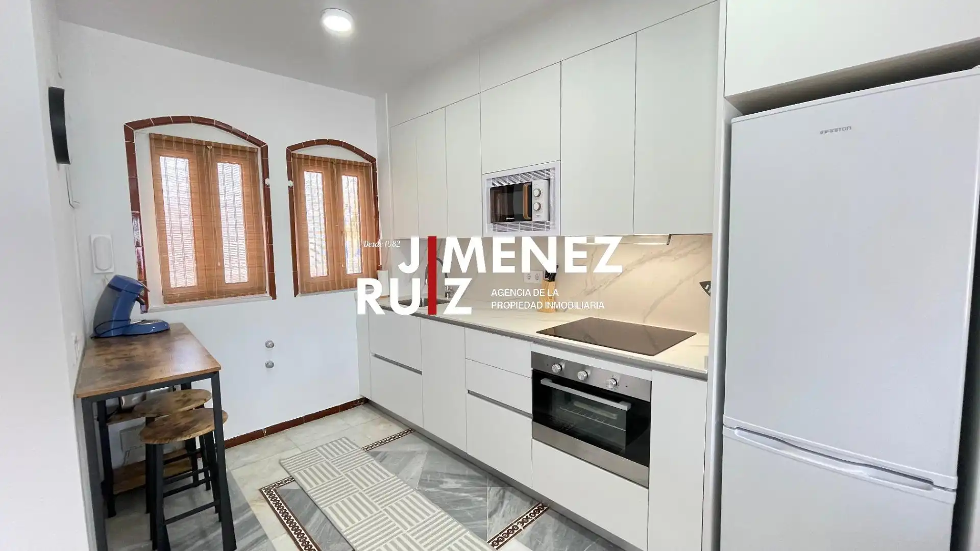 Küche von Wohnung zur Miete in El Puerto de Santa María mit Klimaanlage, Terrasse und Balkon
