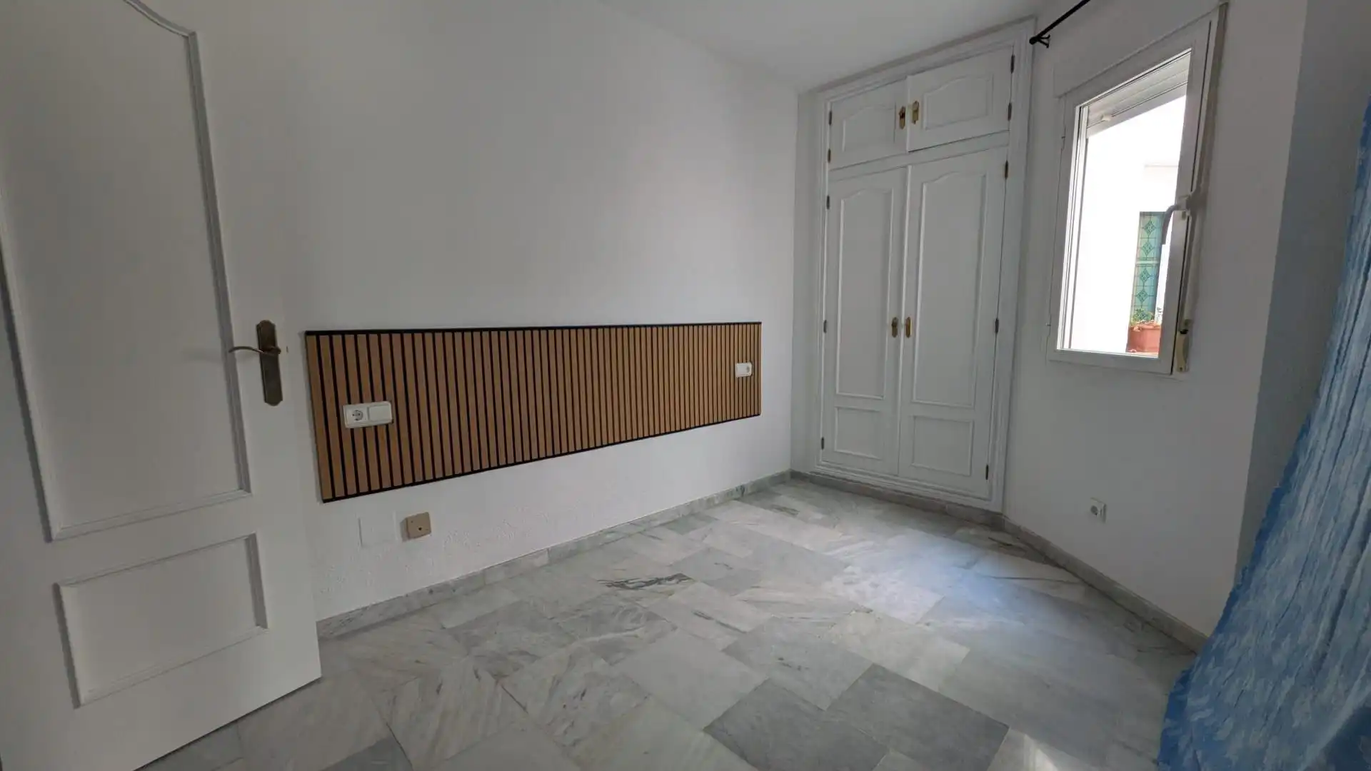Schlafzimmer von Wohnung zur Miete in Fuengirola mit Balkon und Whirlpool