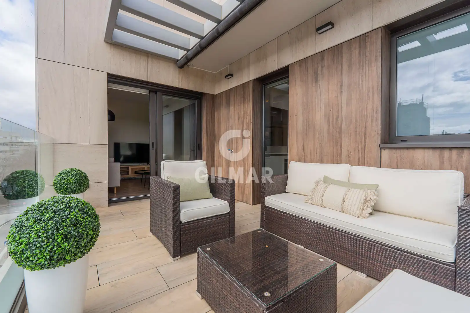 Terraza de Ático en venta en Madrid con Calefacción, Jardín privado y Trastero