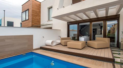 ADOSADO GUADALUPE CON PISCINA INDEPENDIENTE