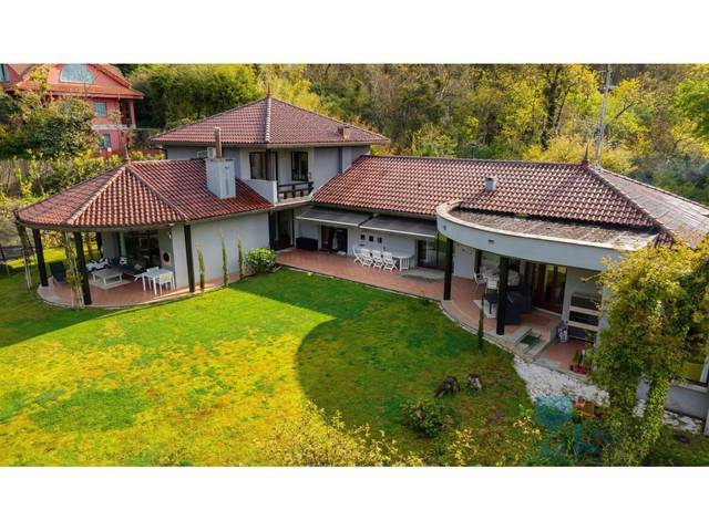 Casa-chalet en Venta en Hondarribia