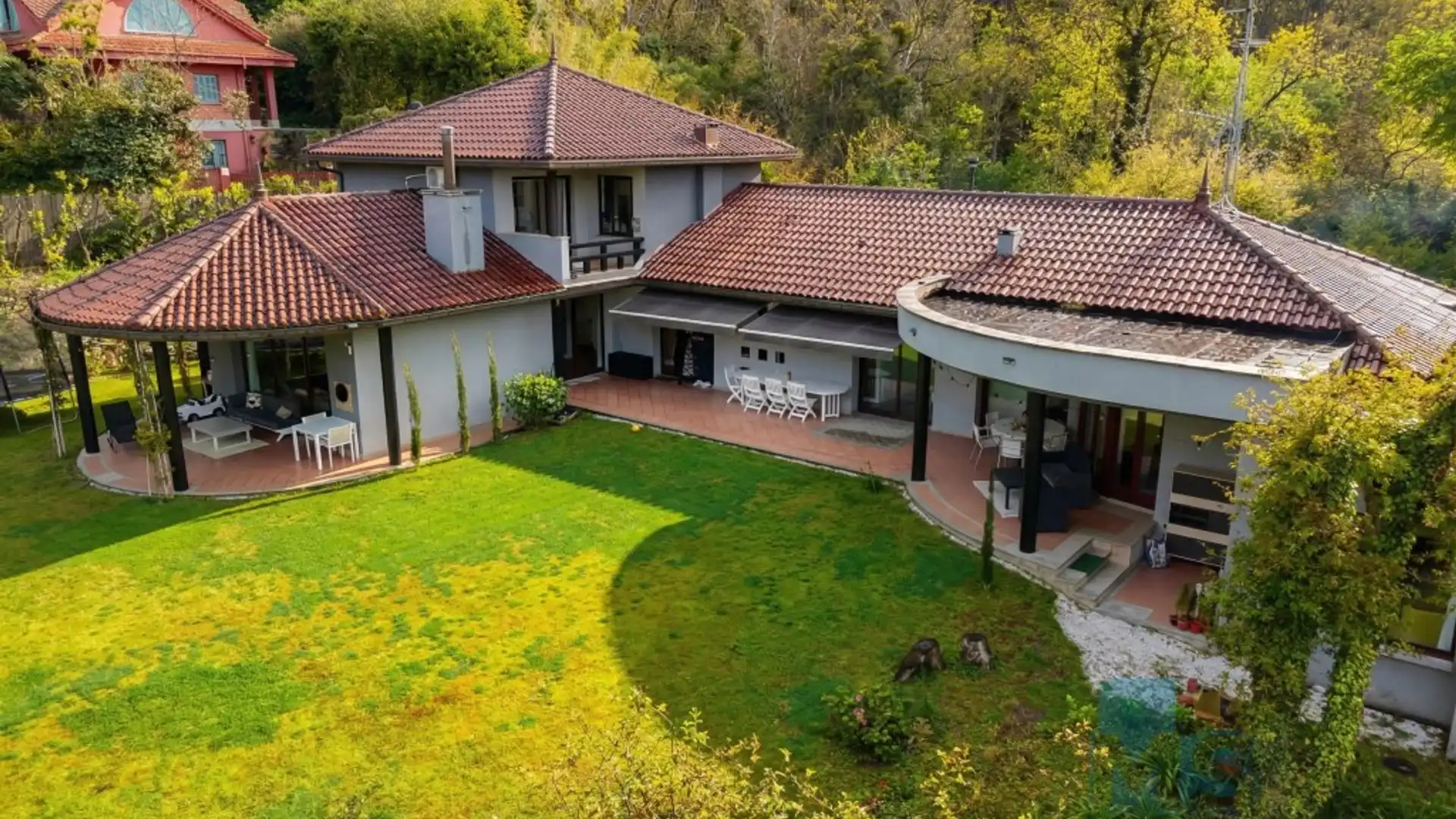 Vista exterior de Casa o chalet en venta en Hondarribia con Jardín privado, Piscina y Amueblado