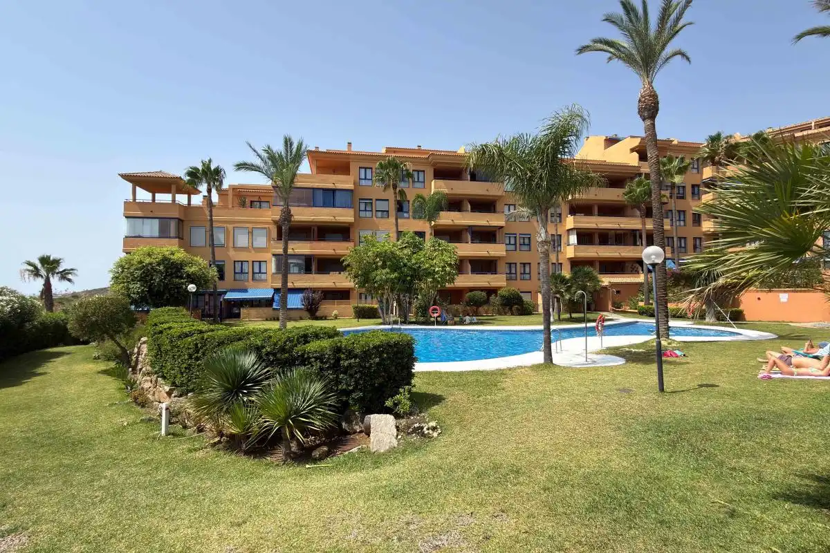 Exterior view of Flat for sale in Manilva  with Air Conditioner, Heating and Terrace