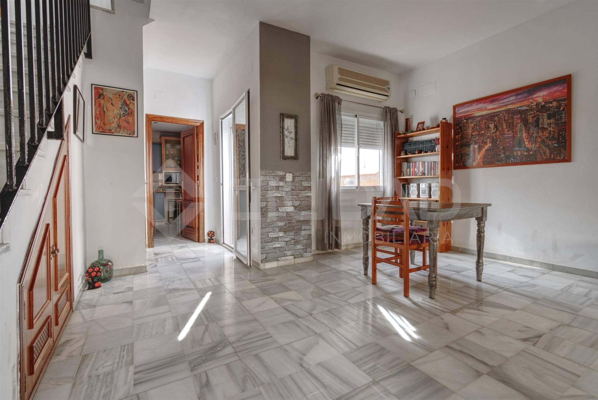 Vista exterior de Casa o xalet en venda en Coria del Río