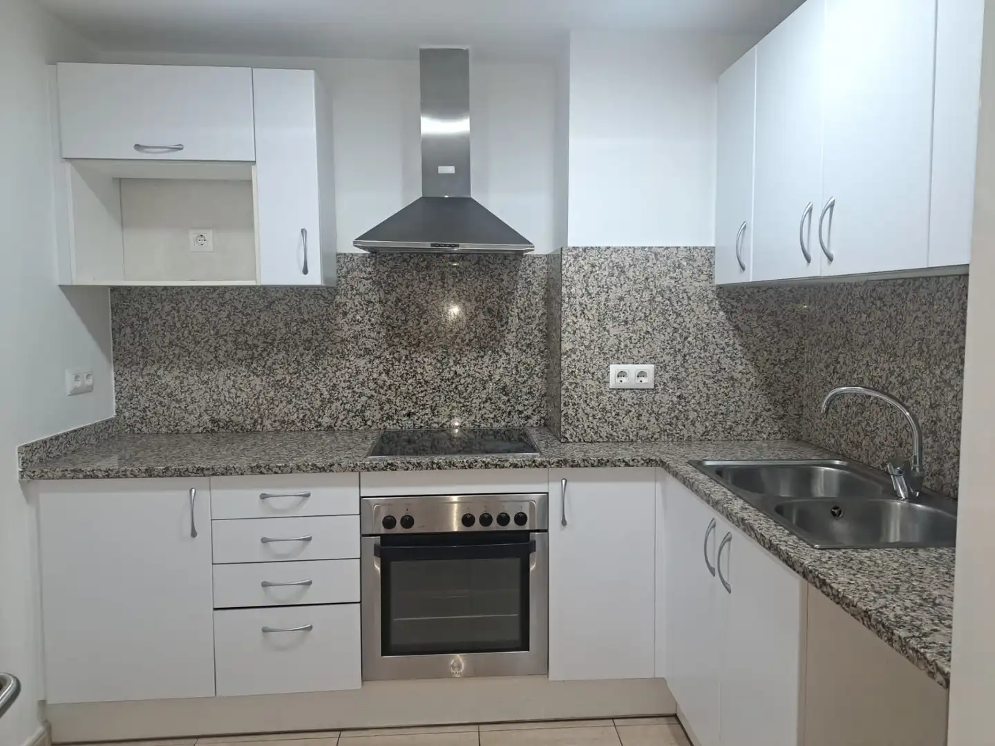 Kitchen of Duplexes for sale in Palamós  with Heating, Terrace and Oven