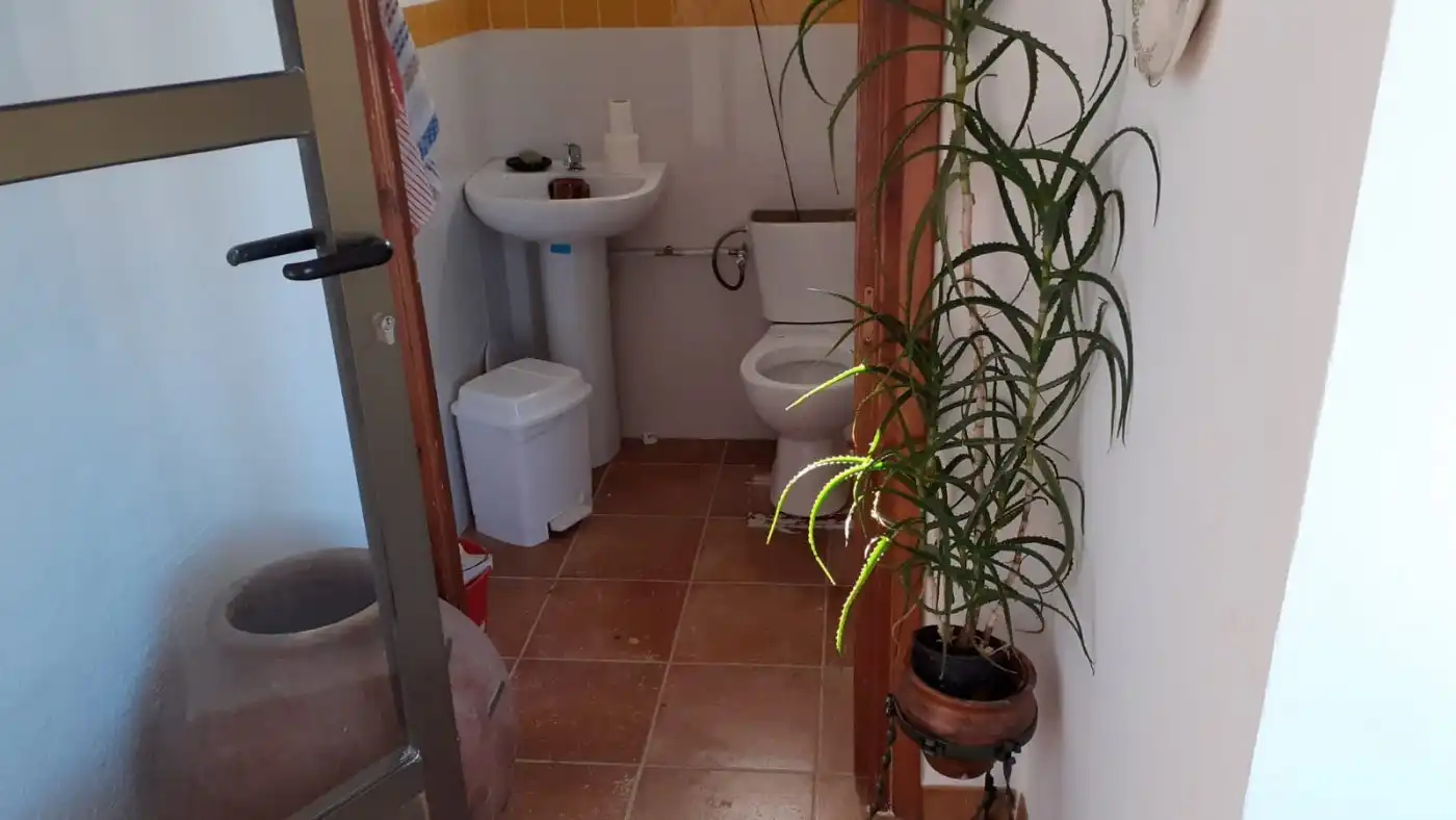 Bany de Finca rústica en venda en Bayarque amb Traster