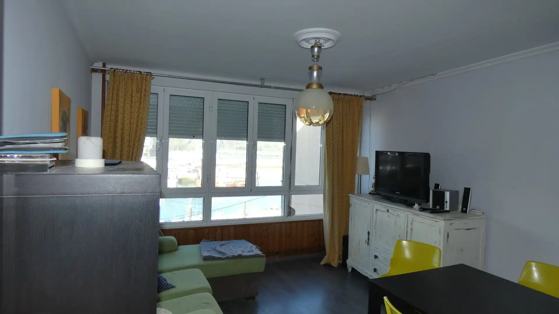 Sala d'estar de Pis en venda en Valdés - Luarca amb Calefacció