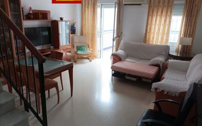 Living room of House or chalet for sale in Alcalá de Guadaira  with Air Conditioner, Storage room and Balcony
