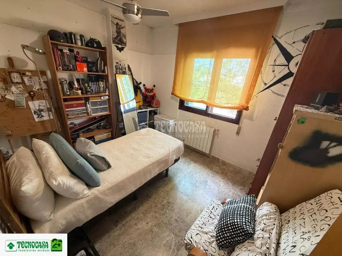 Bedroom of Flat for sale in Ciudad Real  with Air Conditioner and Heating