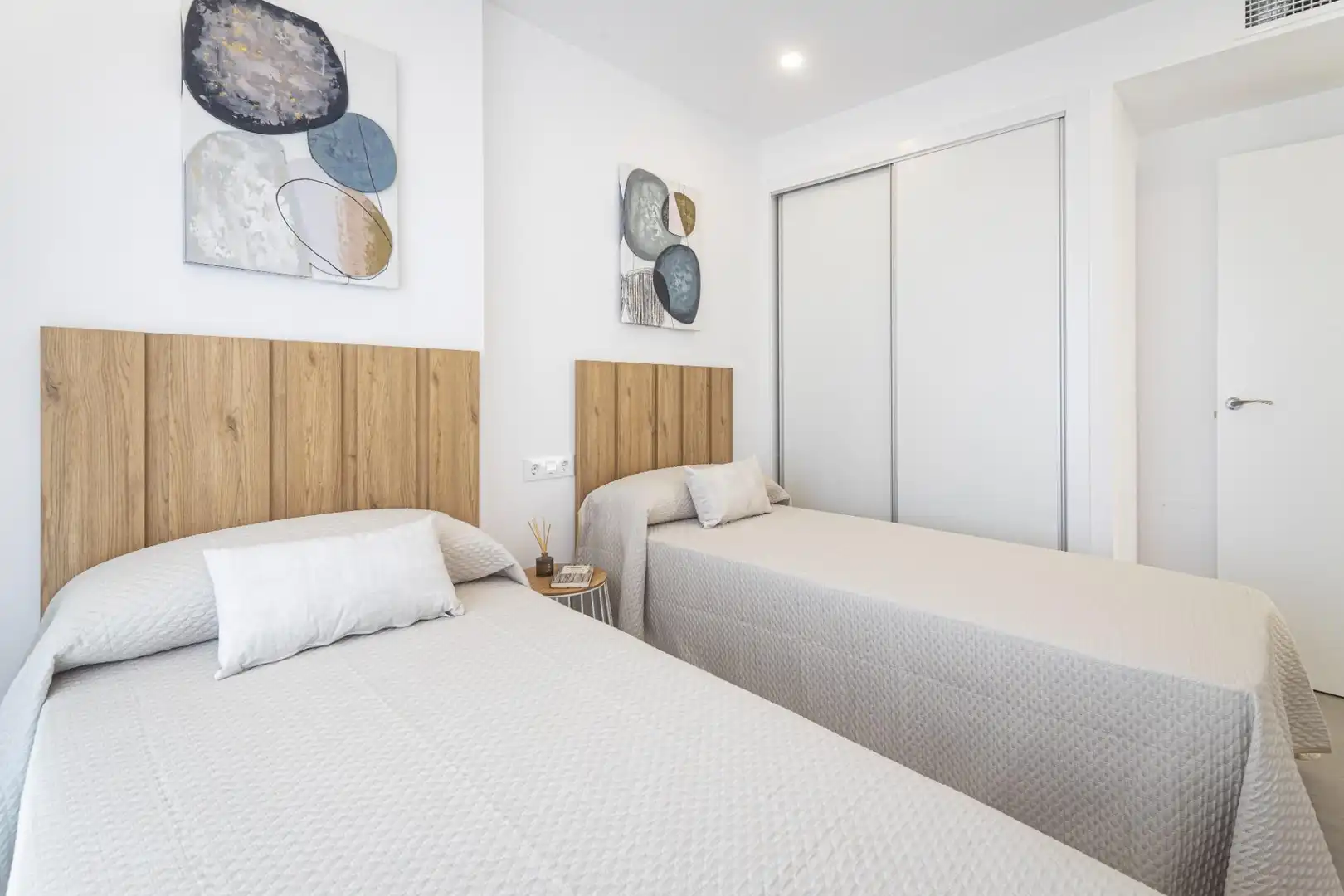 Bedroom of Flat for sale in La Manga del Mar Menor  with Air Conditioner and Terrace