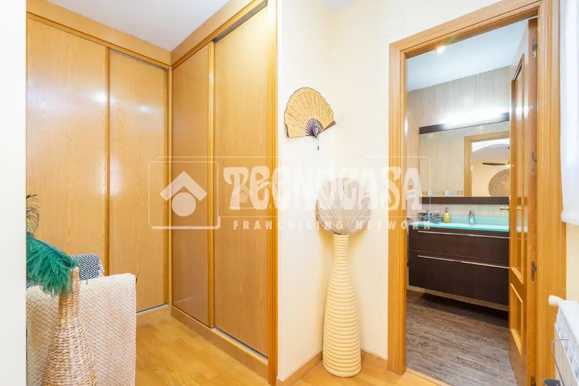 Schlafzimmer von Wohnung zum Verkauf in Colmenar Viejo mit Klimaanlage, Heizung und Balkon