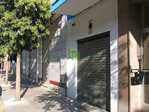 Local comercial en venda a Calle Cl Victor De Los Rios 19 24006 Leon, imagen 3