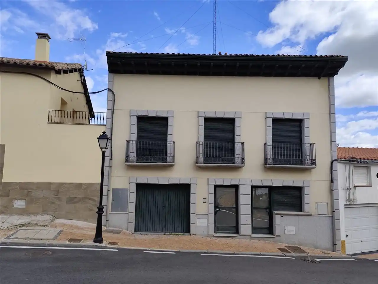 Vista exterior de Dúplex en venda en Villamantilla