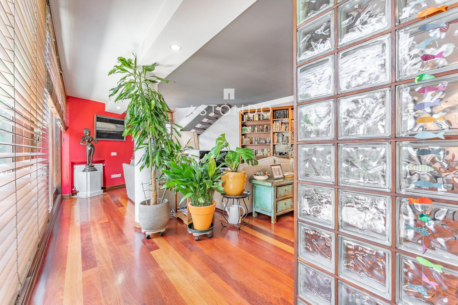 Single-family semi-detached for sale in  Madrid Capital  with Air Conditioner, Heating and Storage room