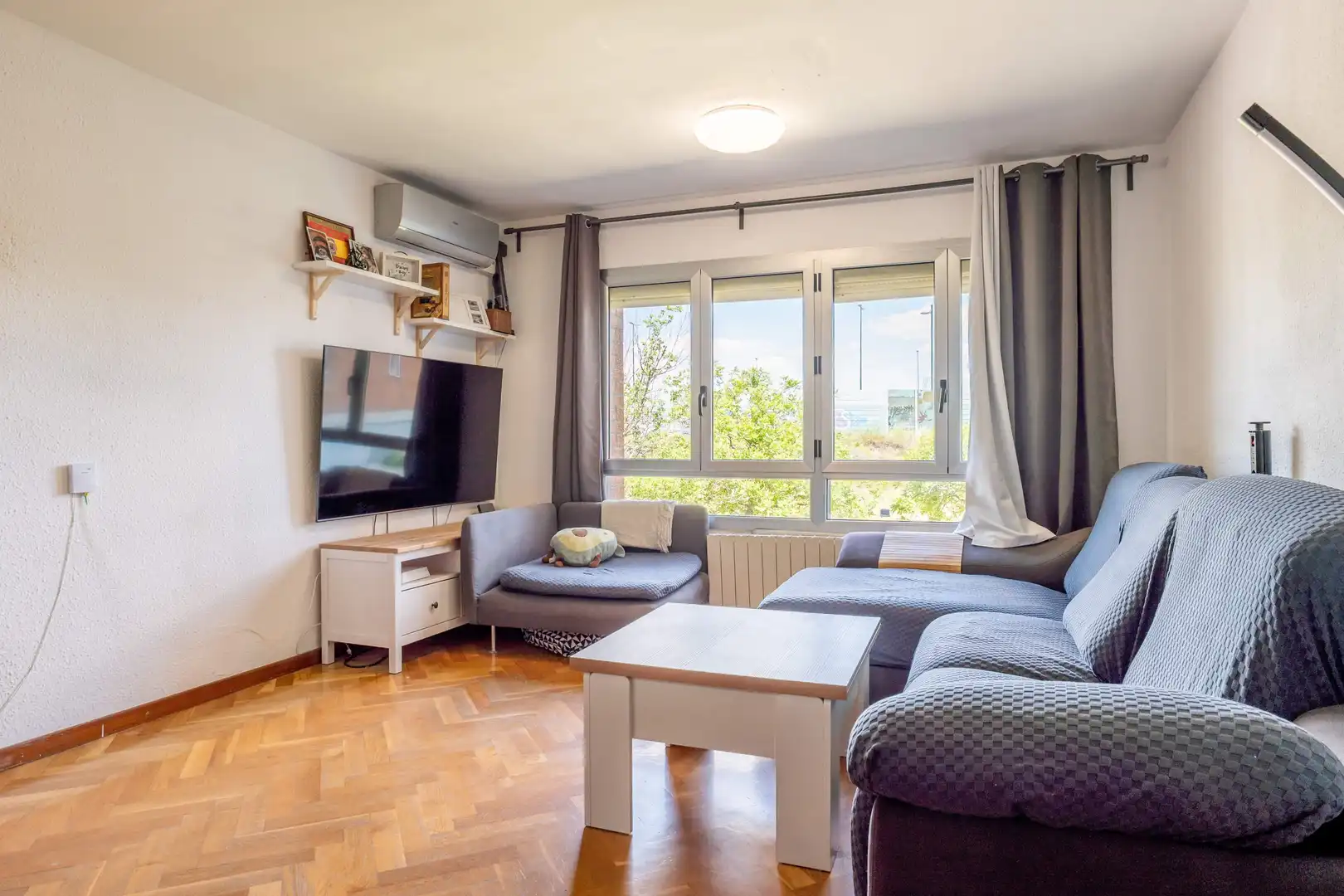 Sala de estar de Piso en venta en Zaragoza con Aire acondicionado, Calefacción y Terraza
