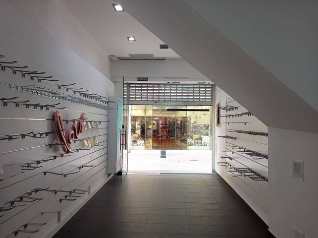 Local comercial en Alquiler en Carrer de Sant Sebastià, Vilanova i la Geltrú, Spa, -1 en Centre Vila