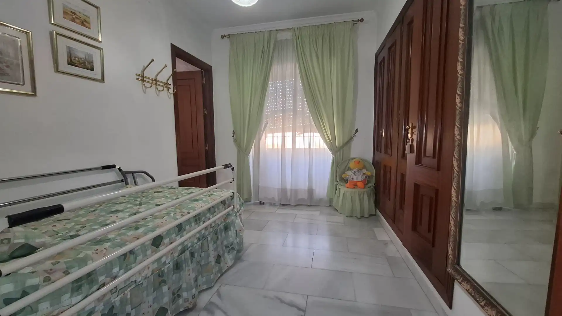 Habitación de Casa o chalet en venta en Córdoba con Aire acondicionado, Jardín privado y Terraza