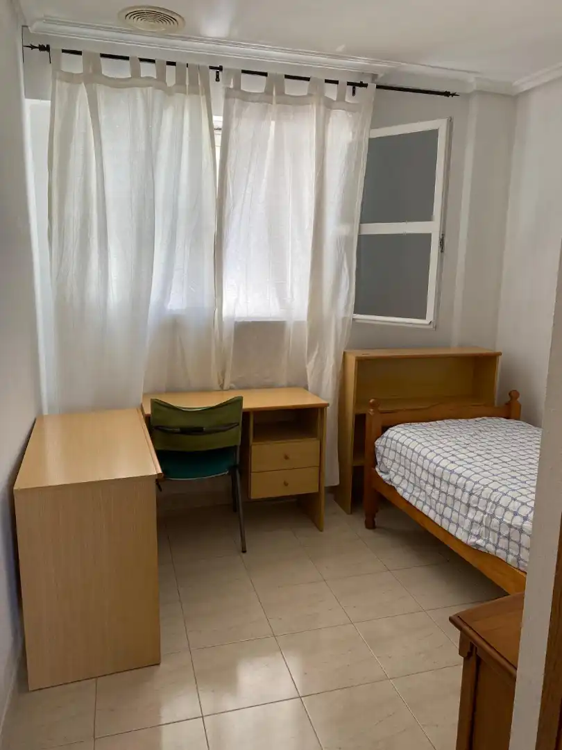 Habitación de Piso para compartir en Centro