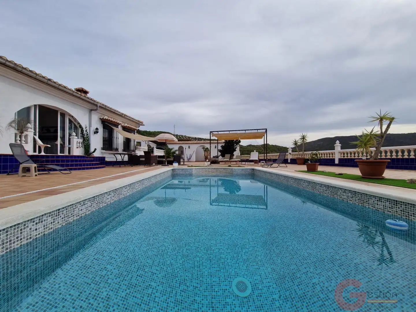 Piscina de Finca rústica en venta en Molvízar con Trastero y Piscina