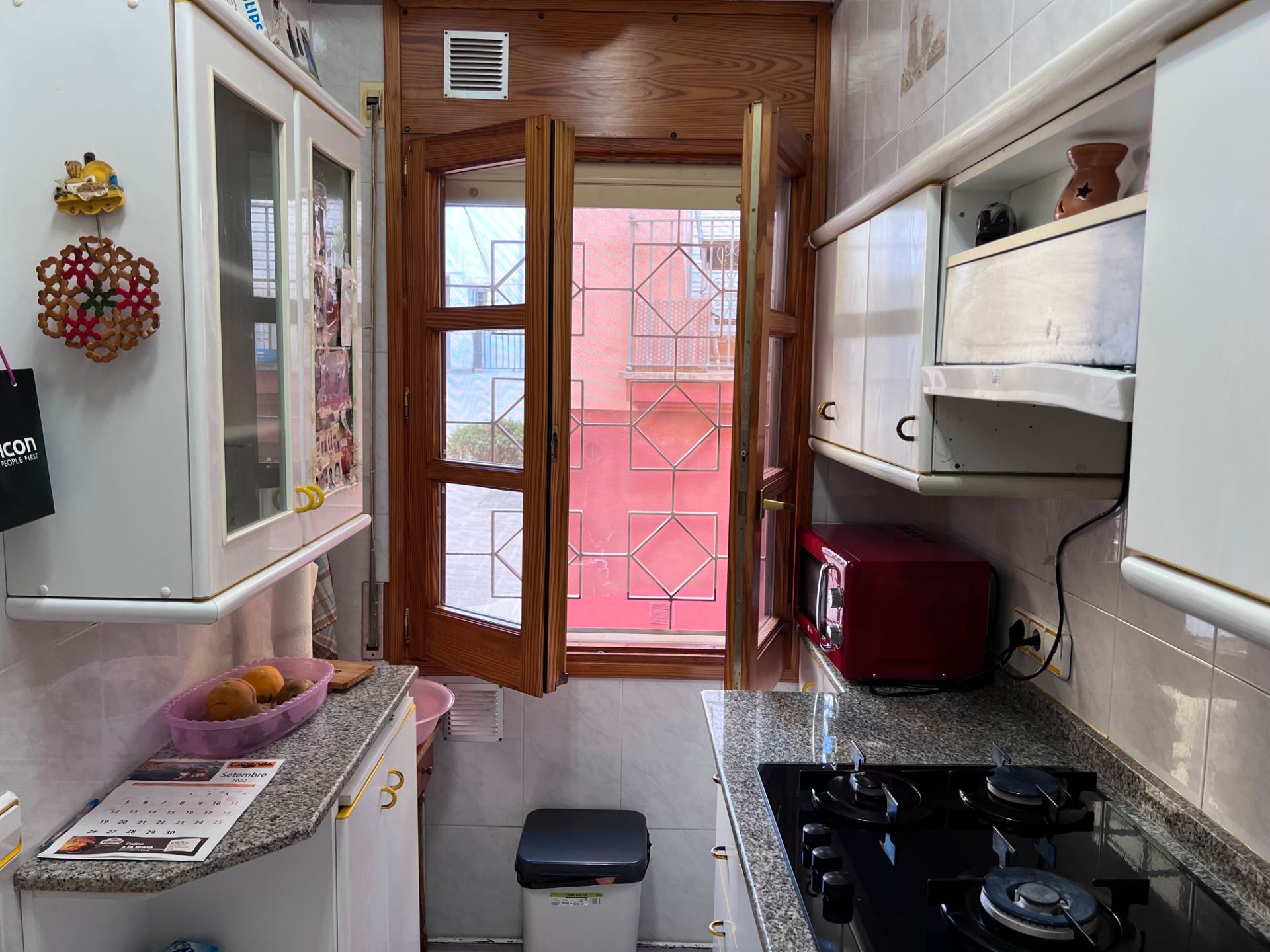 Cuina de Casa o xalet en venda en Vilassar de Dalt amb Terrassa i Forn