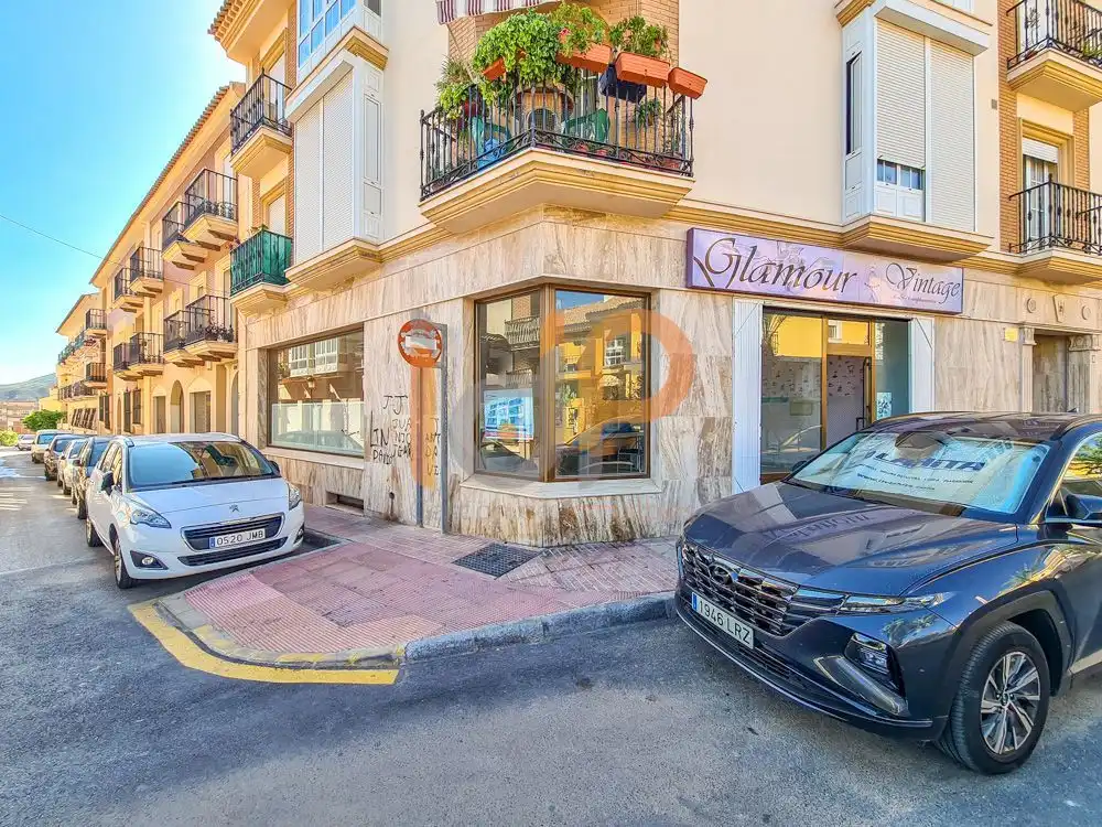 Locale commerciale in affitto a Huércal-Overa