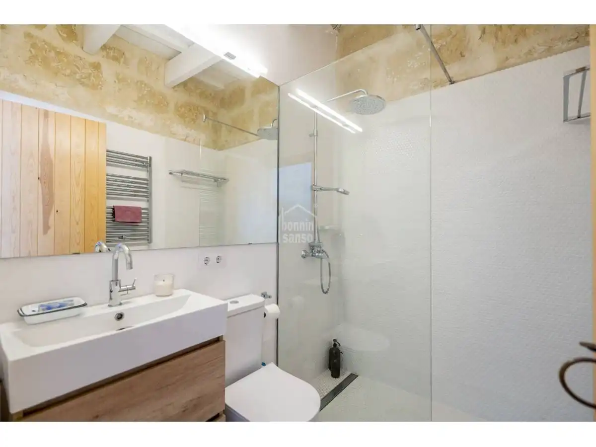 Baño de Apartamento en venta en Alaior con Calefacción, Terraza y Amueblado