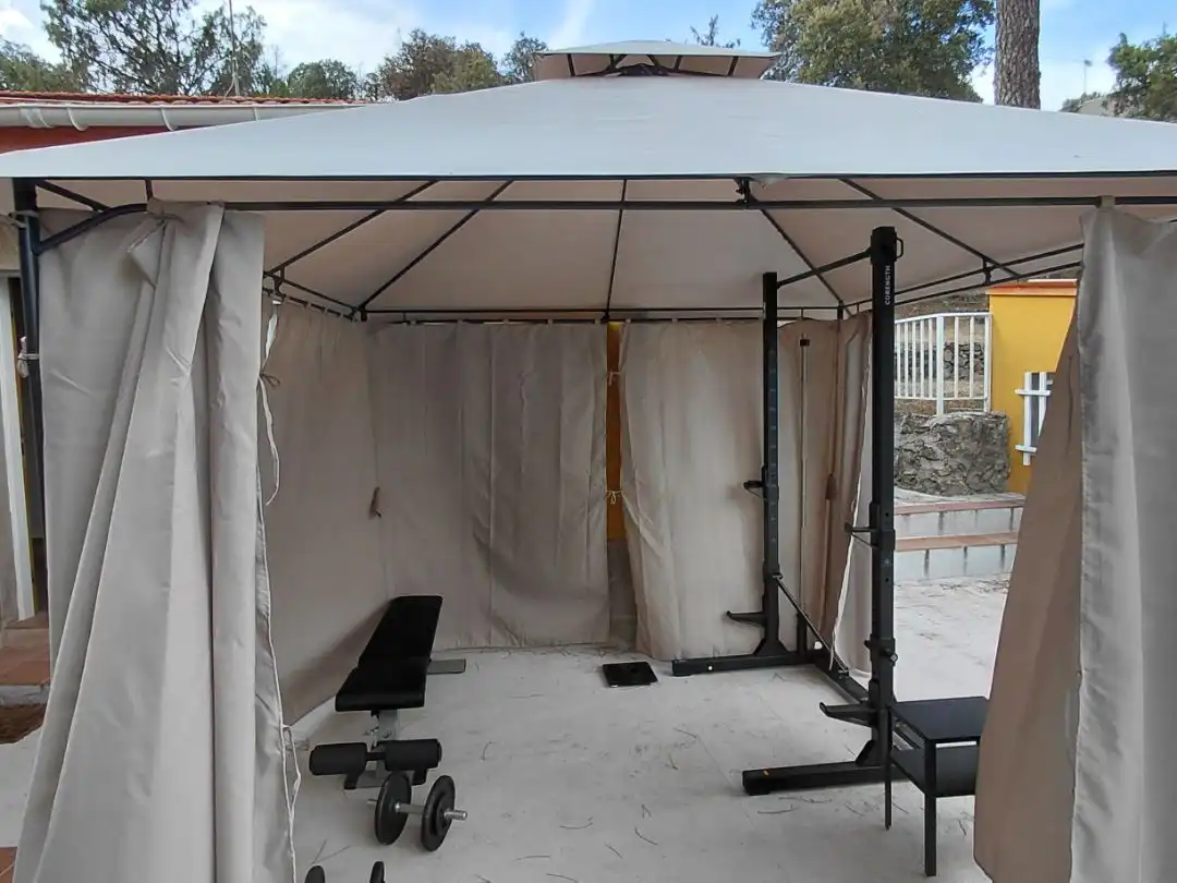 Terraza de Casa o chalet para compartir en Valdemaqueda con Calefacción, Jardín privado y Terraza