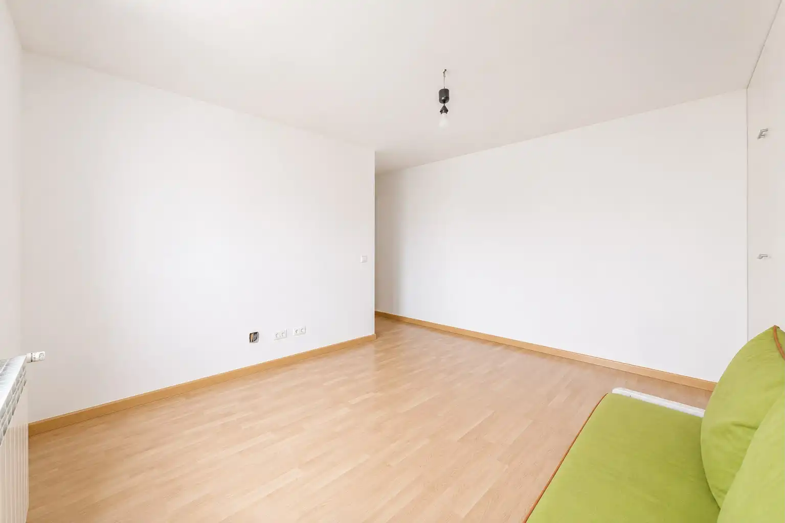 Habitación de Piso en venta en Rivas-Vaciamadrid con Calefacción, Trastero y Piscina comunitaria
