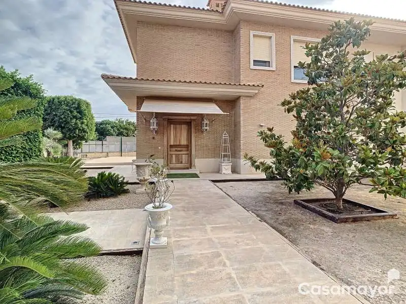 Vista exterior de Casa o chalet en venta en Mutxamel con Aire acondicionado, Calefacción y Jardín privado