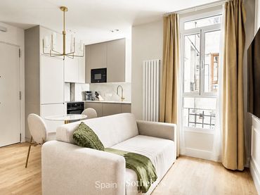 Apartament amb ascensor en venda a Calle de Ayala
