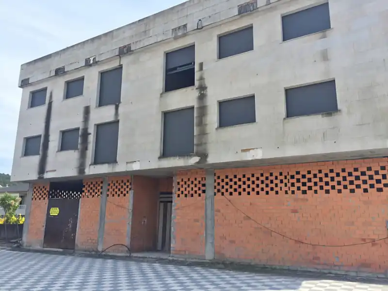 Wohngebäude zum Verkauf in Avenida Ant Palacios Cd, imagen 20