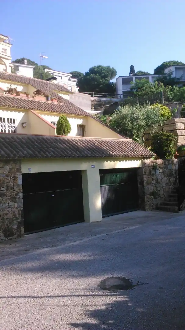 Aparcament de Casa o xalet en venda en Tossa de Mar amb Aire condicionat, Calefacció i Jardí privat