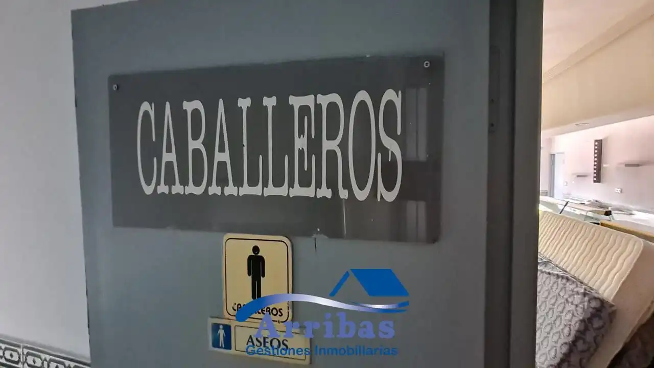 Local en venta en Hormigos con Aire acondicionado y Calefacción