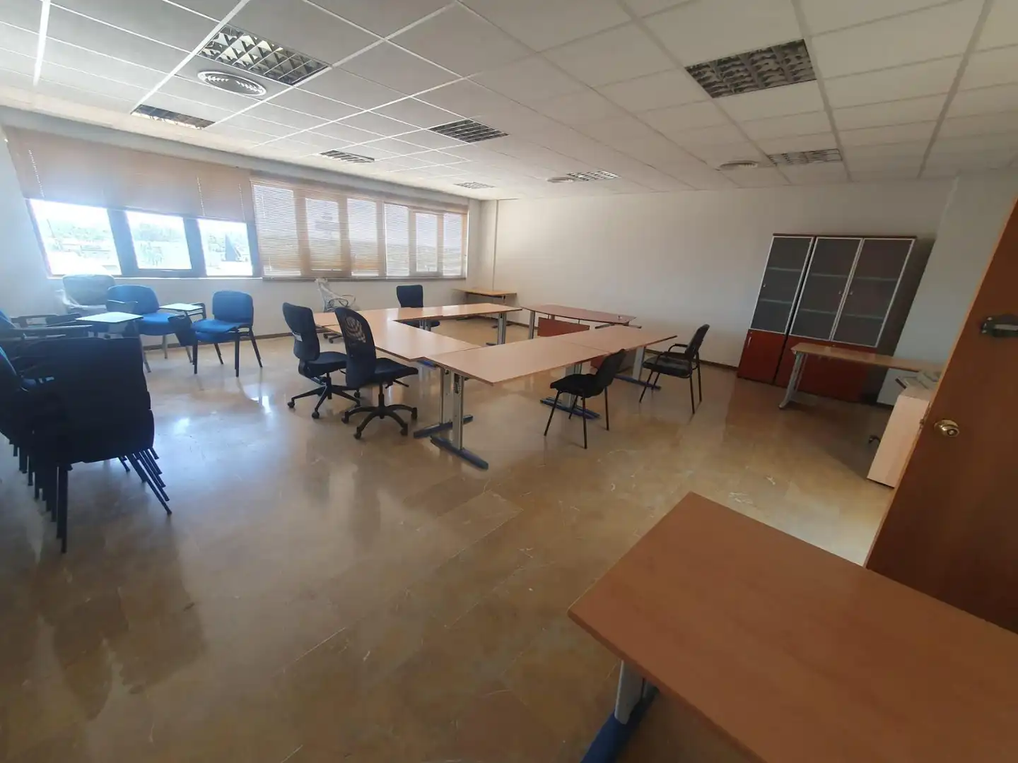 Oficina de alquiler en San Juan de Aznalfarache