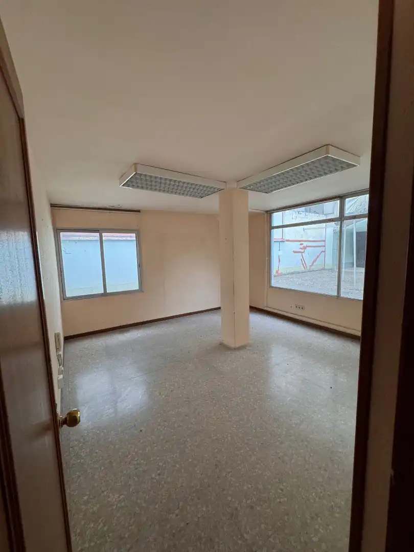 Local comercial en venta en Avinguda de Balmes, imagen 2