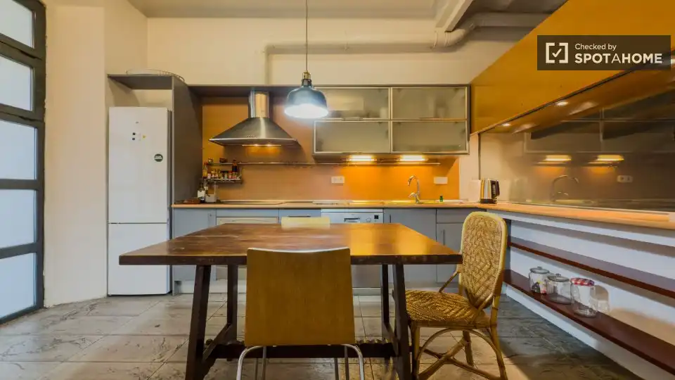 Flat with terrace to rent in Gràcia, imagen 6