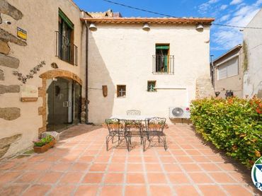 Casa rústica en venta en Major 9
