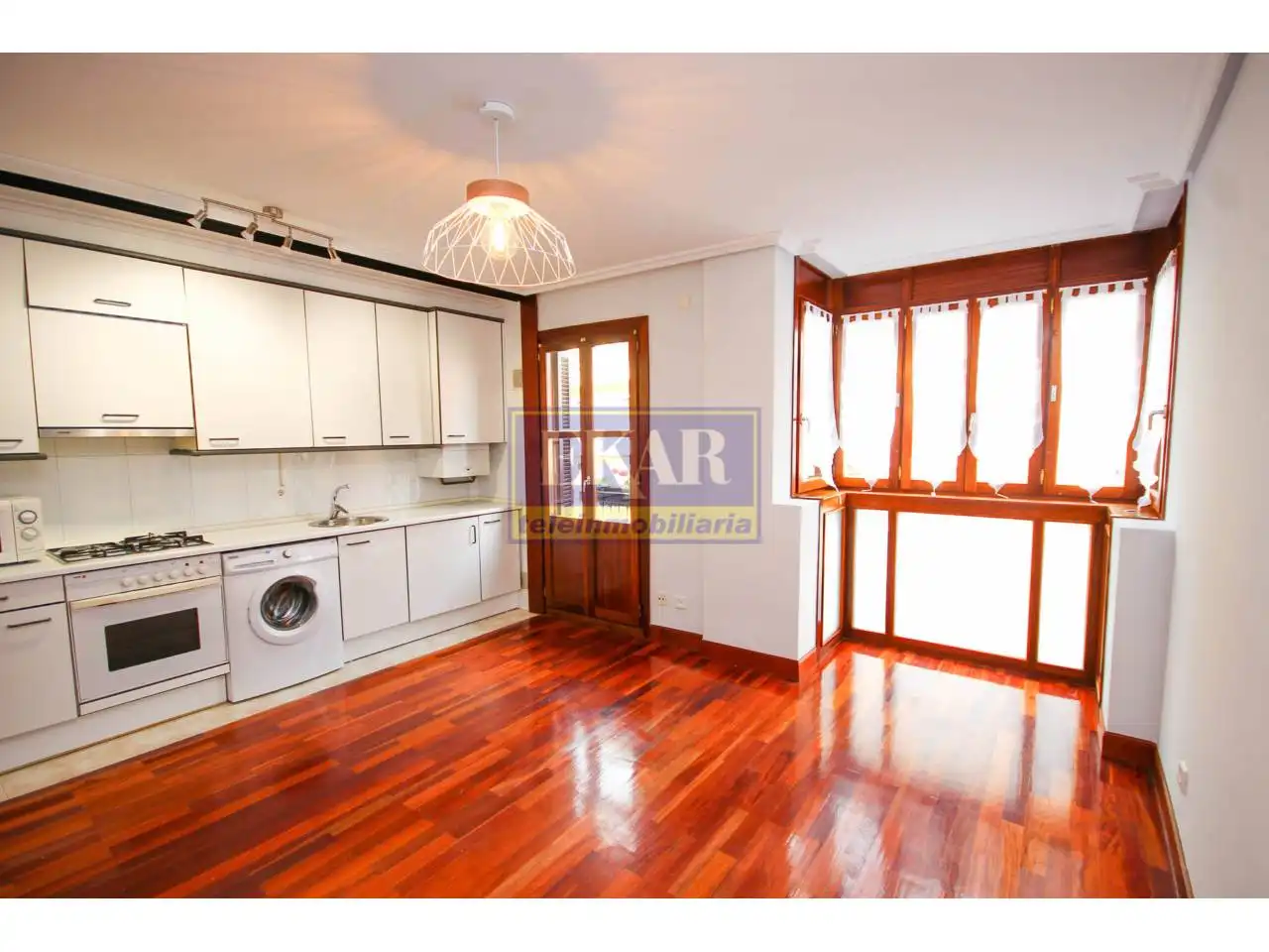 Piso en venta en Calle Santiago, Centro - Mendibil - Santiago