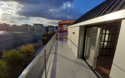 Terrassa de Apartament en venda en León Capital  amb Calefacció, Terrassa i Traster