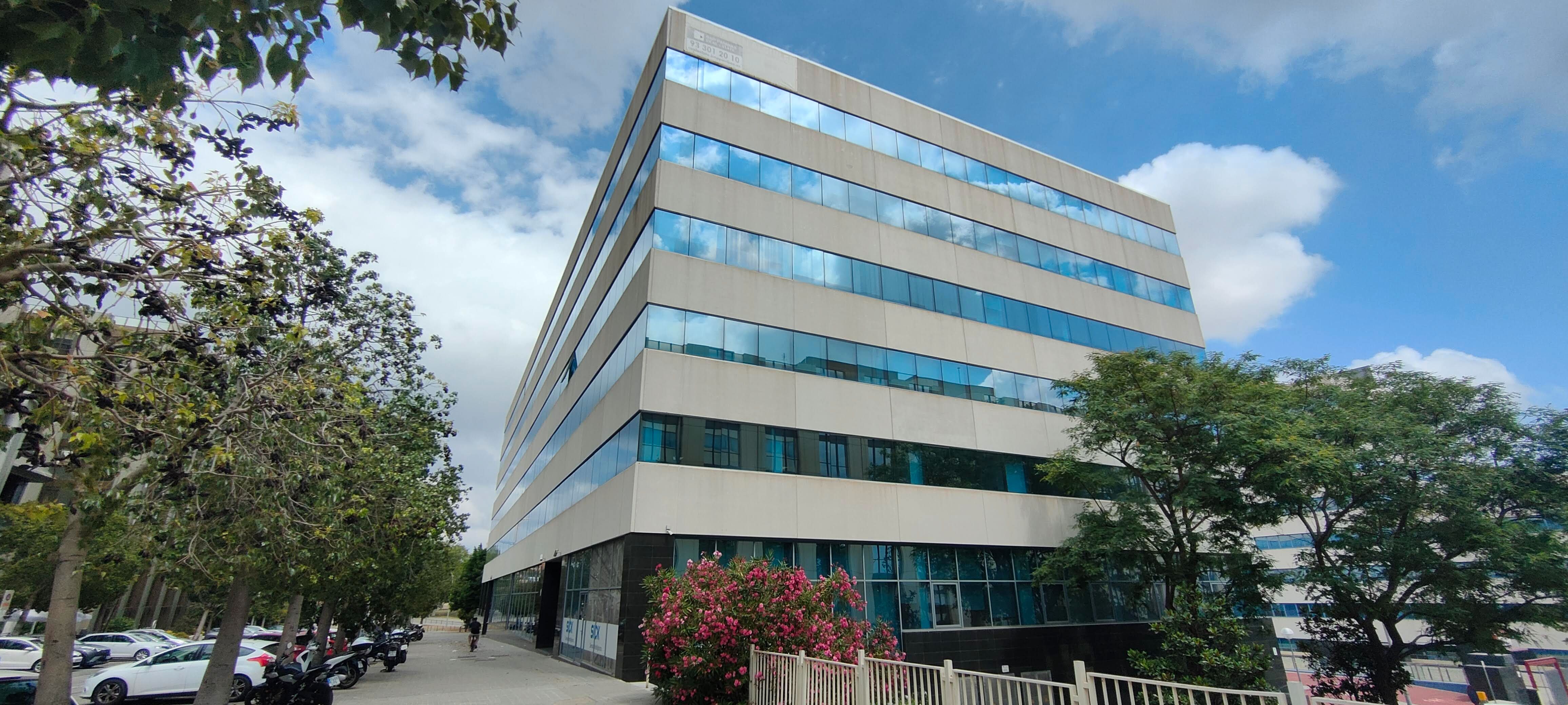 Oficina de alquiler en Carrer de Frederic Mompou, 4, Centre