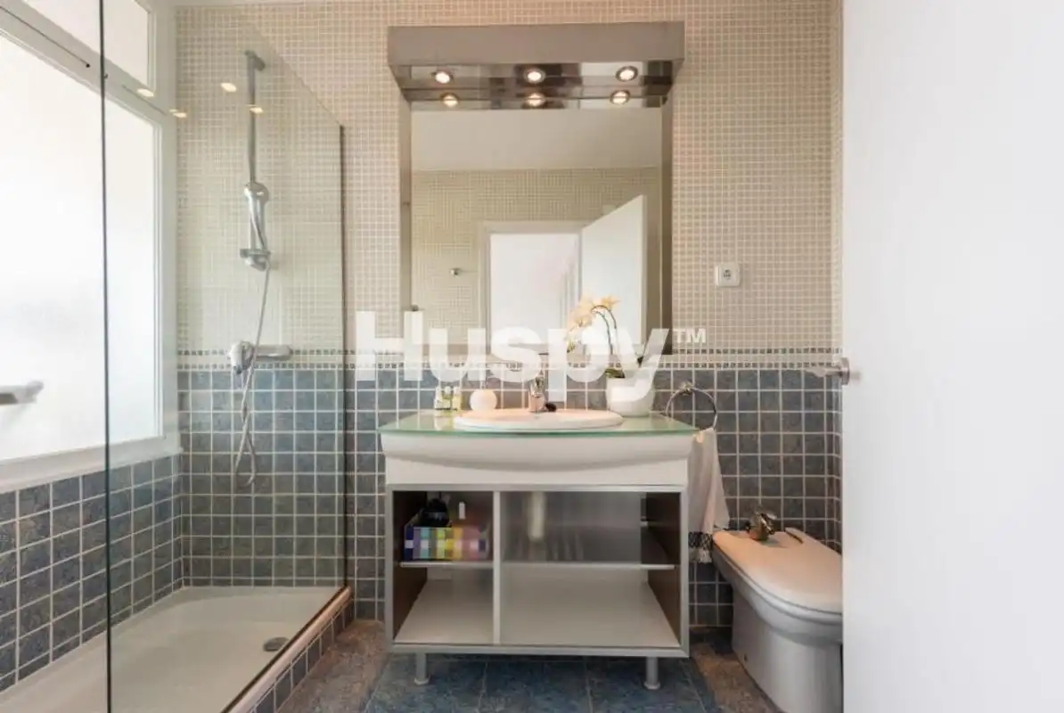 Casa con terraza en venta en Carrer Madrid, imagen 19