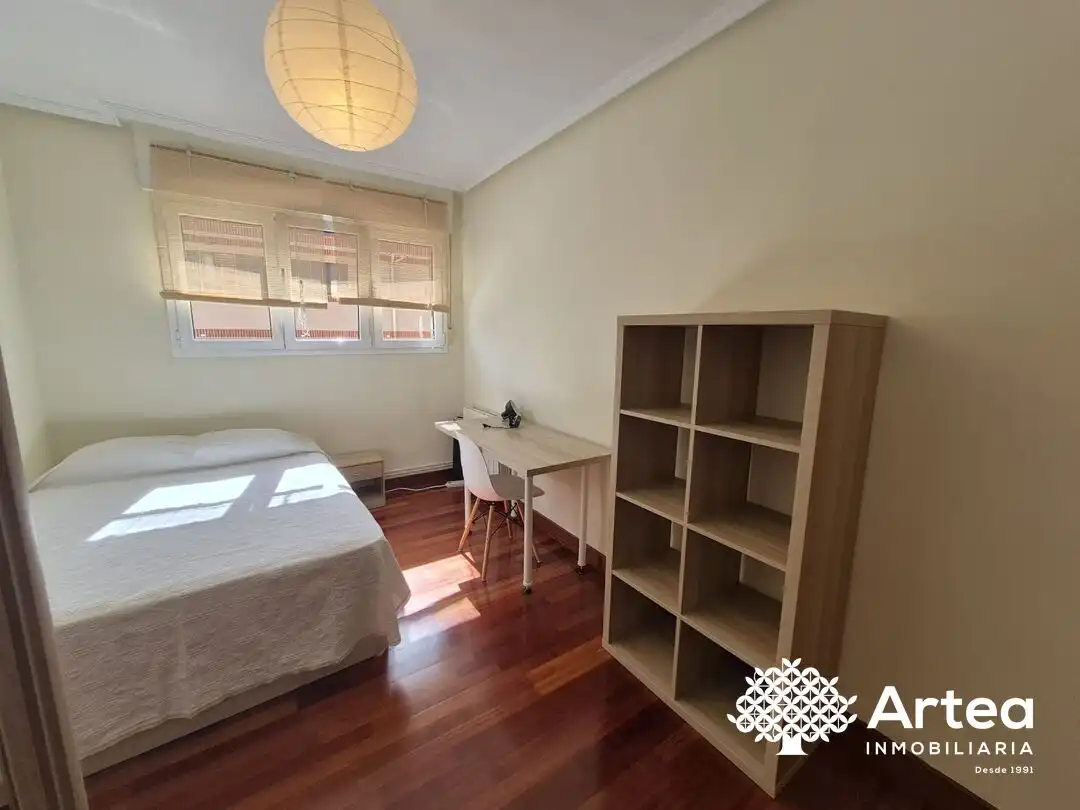 Habitación de Piso de alquiler en Bilbao  con Calefacción, Jardín privado y Terraza