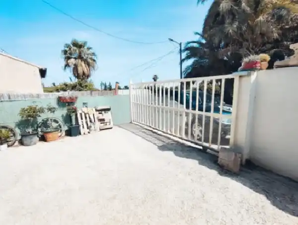 Casa bifamiliare in vendita a Los Montesinos, imagen 2